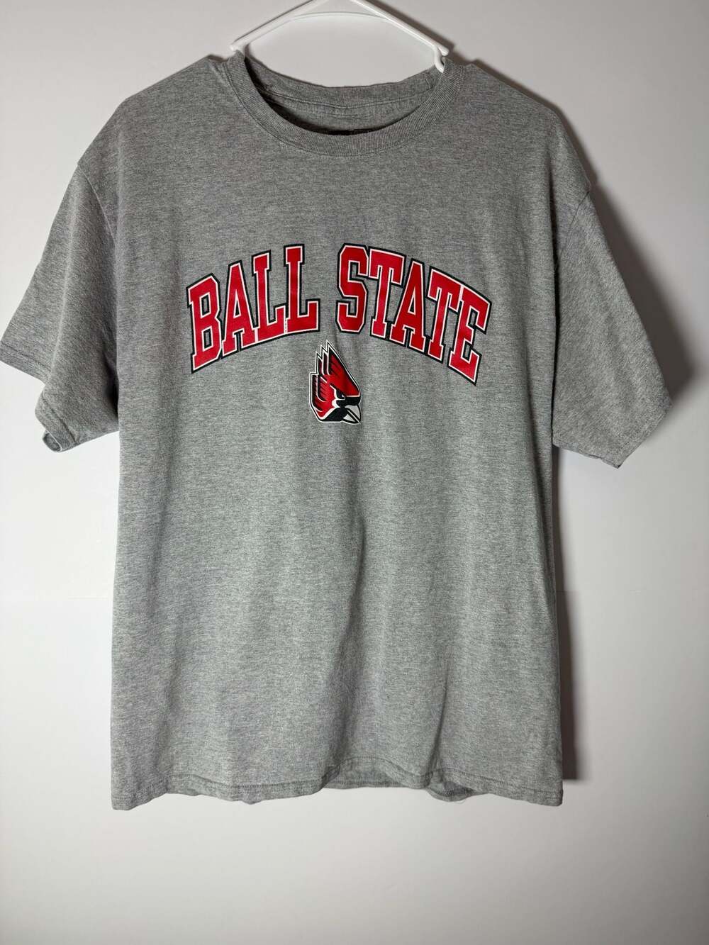 Ball State Cardinals Arch Grey & Red T-Shirt Men’s Size L